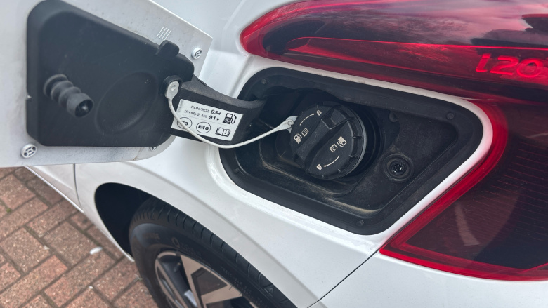 Hyundai i20 1.0T GDi Advance [Nav] 5dr Petrol Hatchback